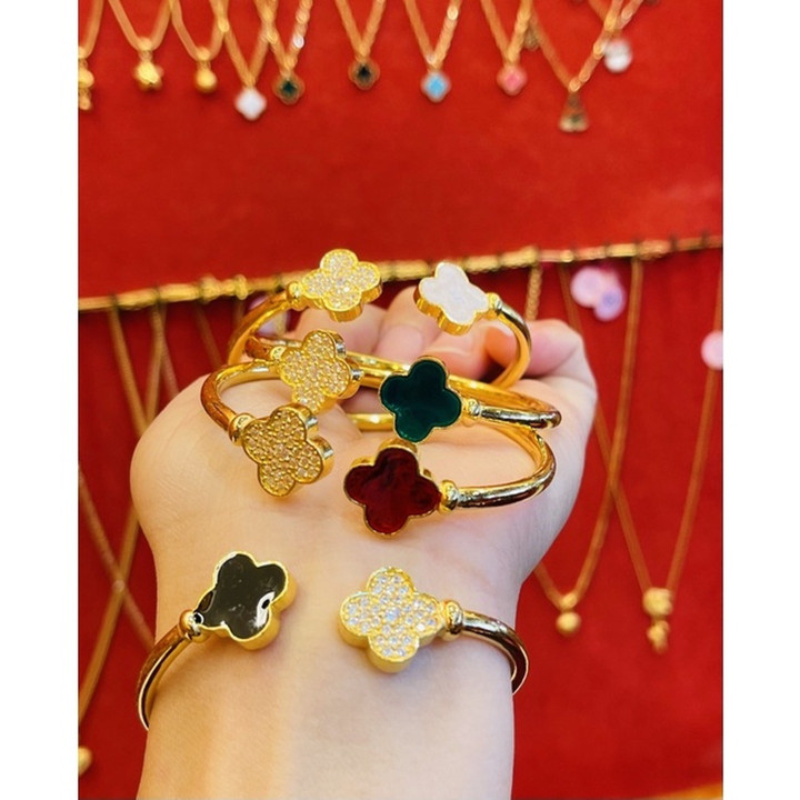 奢华24K金手镯 - KMDGold | 1泰铢