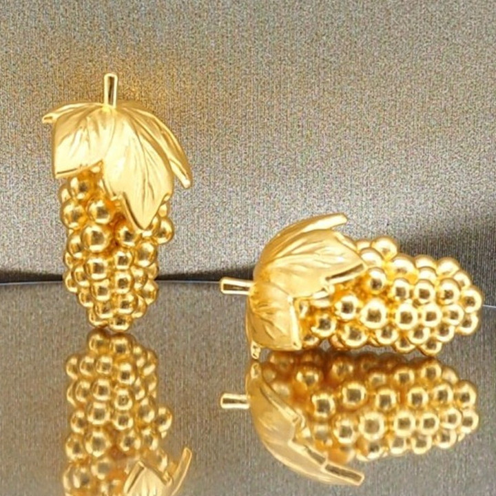 Anya 水果吊坠 | 99.9% 纯金首饰