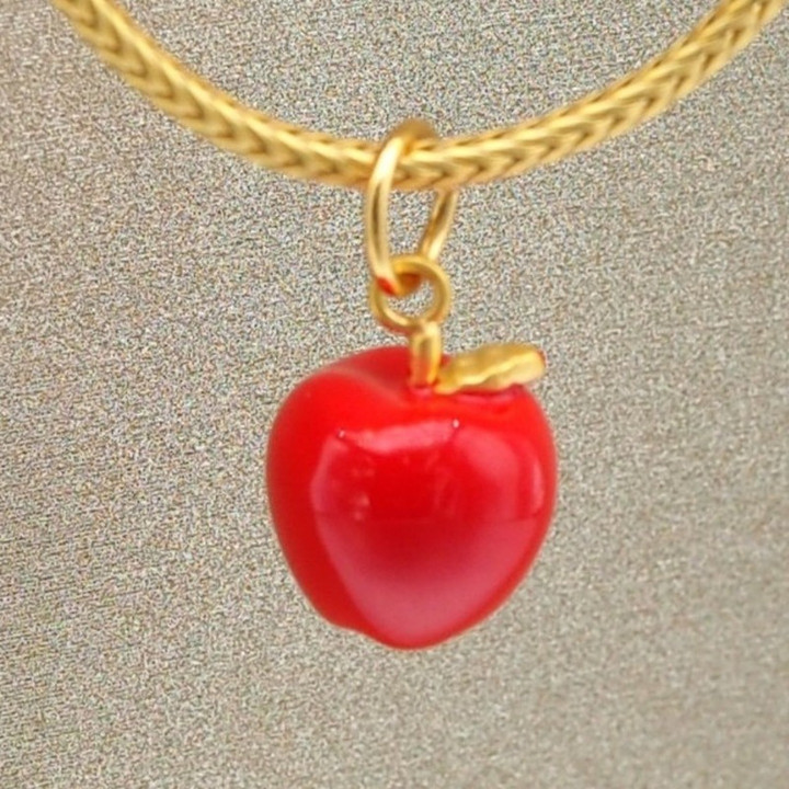 Anya 水果吊坠 | 99.9% 纯金首饰