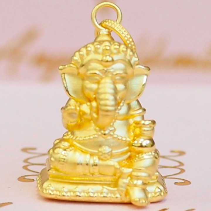 黄金安雅象头神吊坠 - 祝福姿态，99.9%纯金