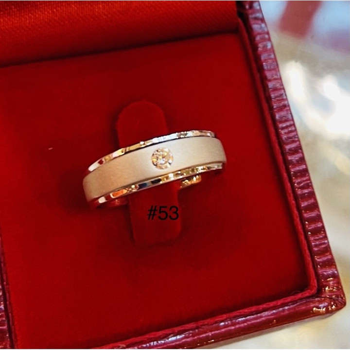 真金戒指（90%黄金），镶嵌立方氧化锆钻石