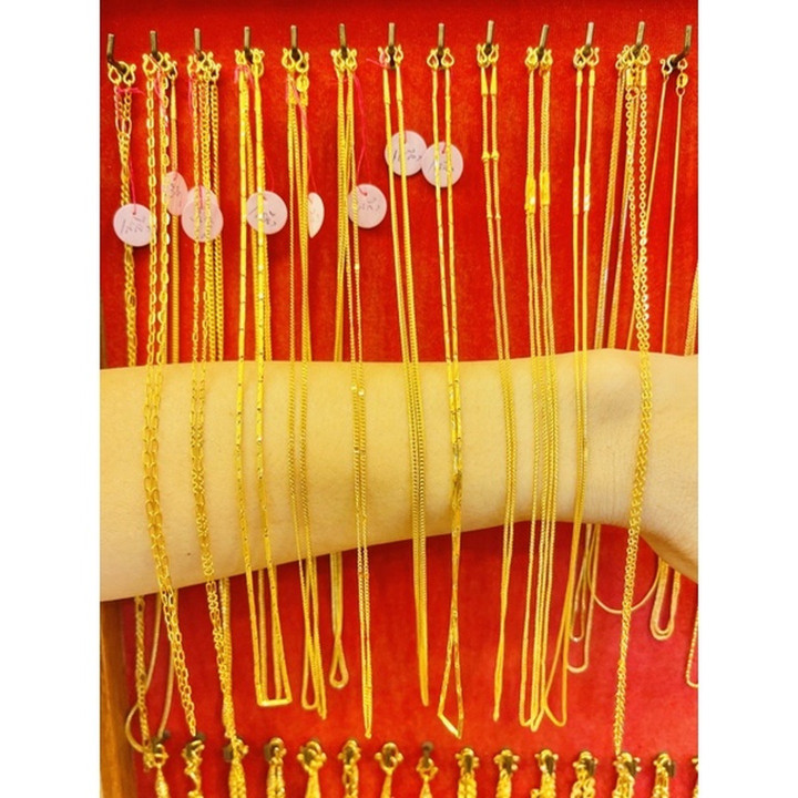 Solid Gold 1-Salung Necklace (96.5% Pure)