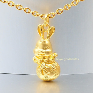 Anya 奢华兔形黄金吊坠 | 99.9% 纯金