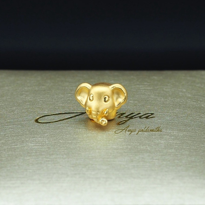 纯金安雅大象吊坠（0.65-0.7克）