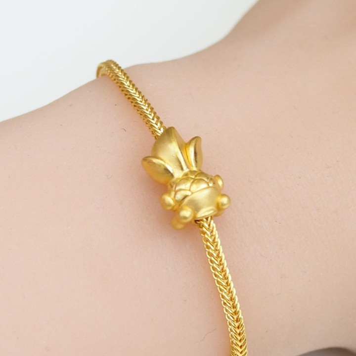 Gold Charm Bracelet - Benz Style | 96.5% Pure Gold