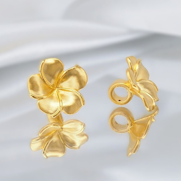 Fleur de frangipanier Anya en or 24 carats - Luxueuse et unique