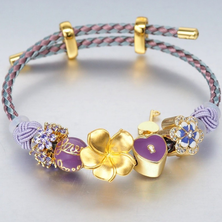 Fleur de frangipanier Anya en or 24 carats - Luxueuse et unique