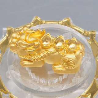 巨型黄金貔貅护身符 - 纯度99.9%黄金