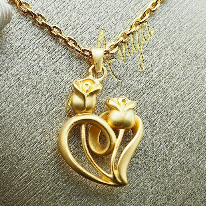 Pure Gold Anya Double Rose Heart Pendant