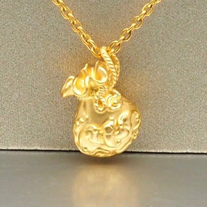 奢华黄金安雅吊坠 | 99.9%纯金