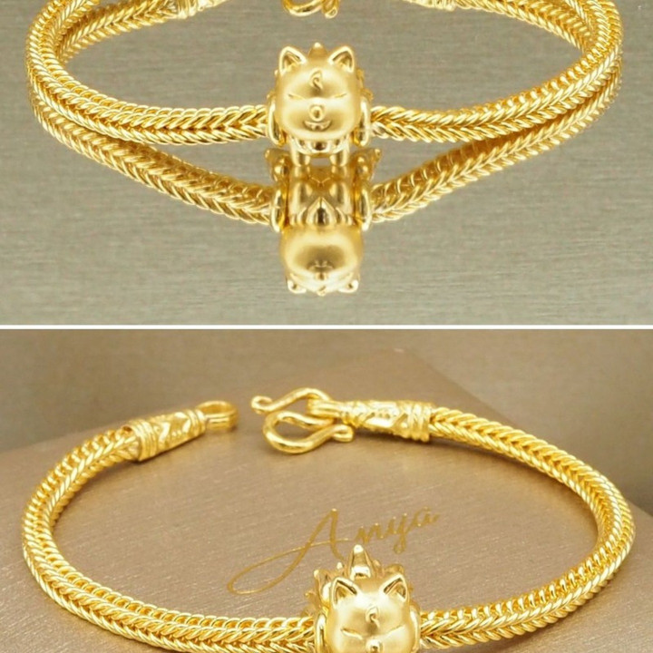 Luxury Gold Bracelet - Benz Link Design & Charms