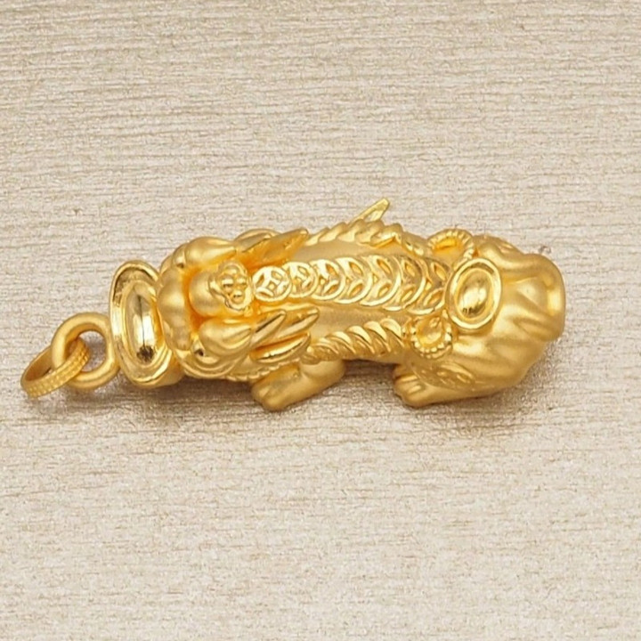 纯金安雅貔貅吊坠 | 招财纳福护身符