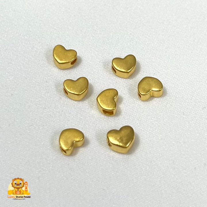 纯金心形吊坠 | 99.99% 真品，小巧精致