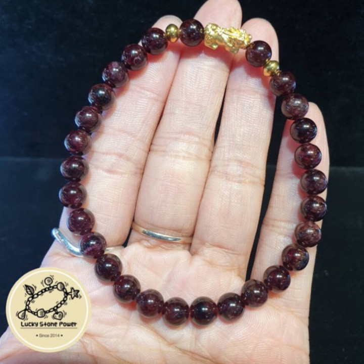 Pure Gold Pixiu Garnet Bracelet - Authentic & Stylish