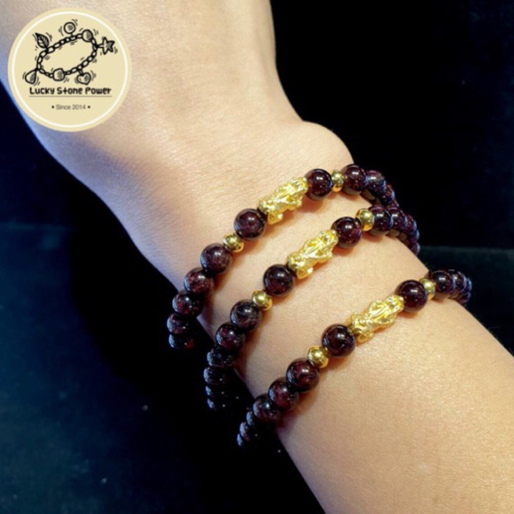 Pure Gold Pixiu Garnet Bracelet - Authentic & Stylish