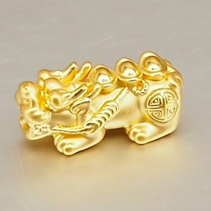 Gold Pi Xiu Pendant | Lucky Charm | 99.9% Pure Gold