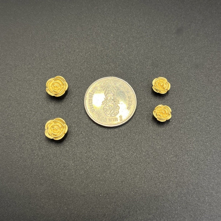 真金玫瑰吊坠 | 99.9%纯度，两种尺寸