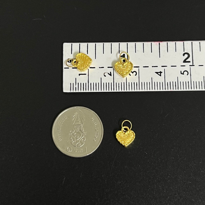 纯金迷你心形吊坠 | 99.9% 正品保证