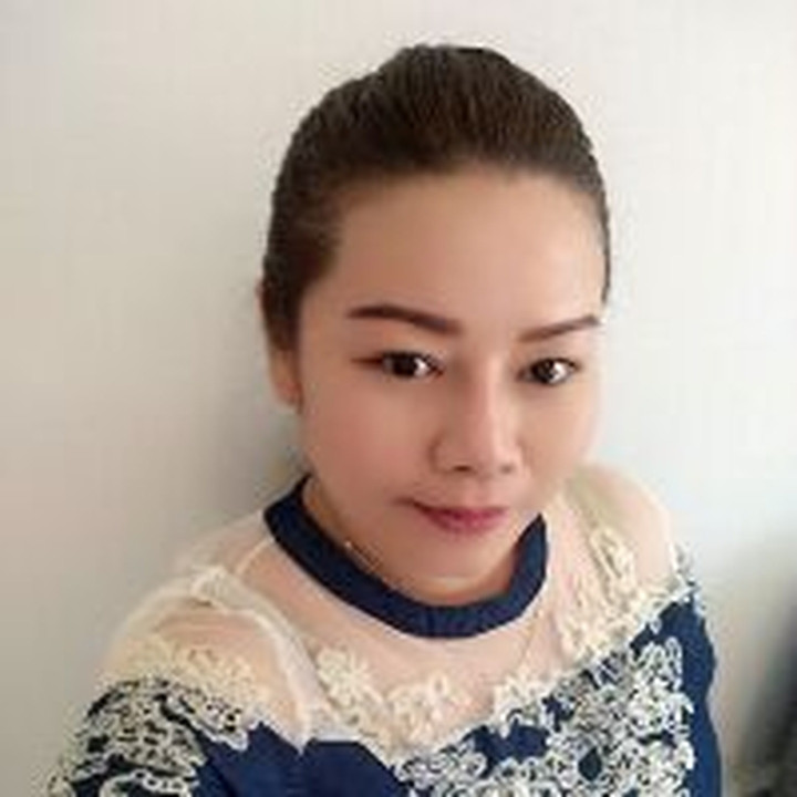 纯金迷你心形吊坠 | 99.9% 正品保证