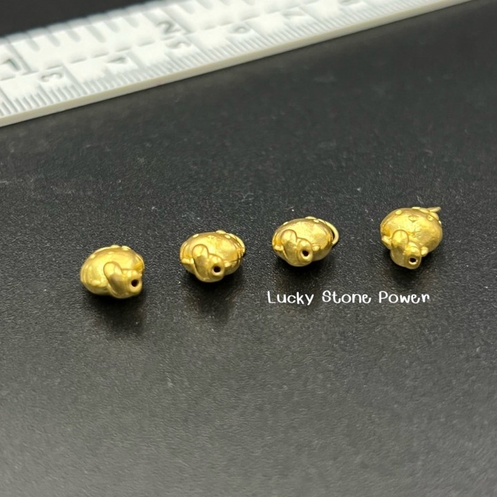 纯金Hello Kitty吊坠 | 99.9%正品，附带认证