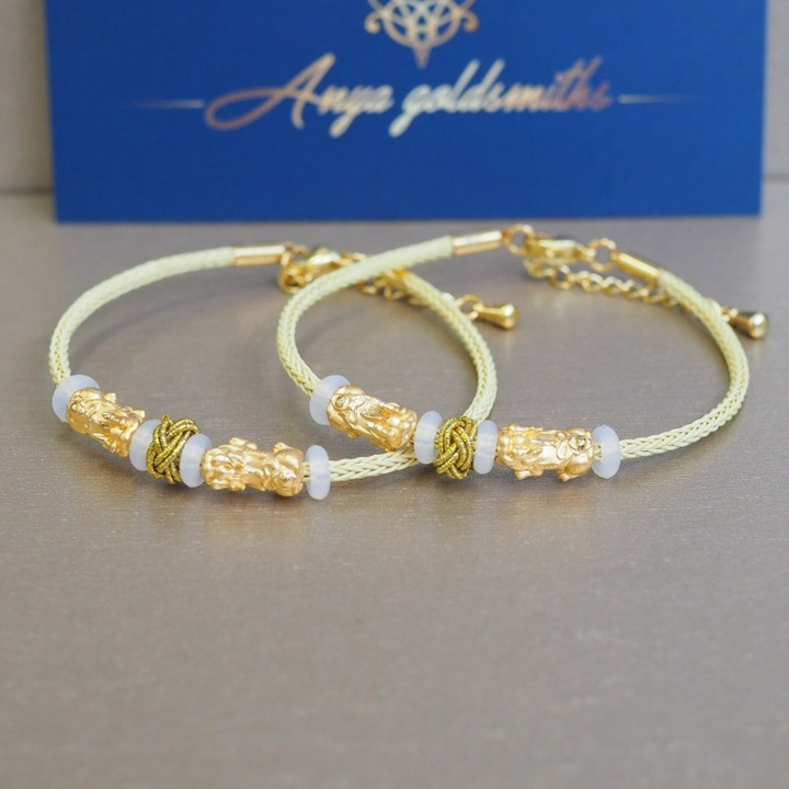 Lucky Pi Xiu Gold Pendant | Pure & Auspicious Symbol