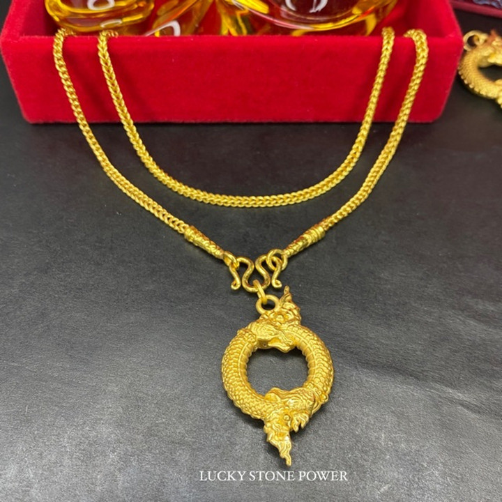 纯金蛇形套索吊坠 | 正品奢华