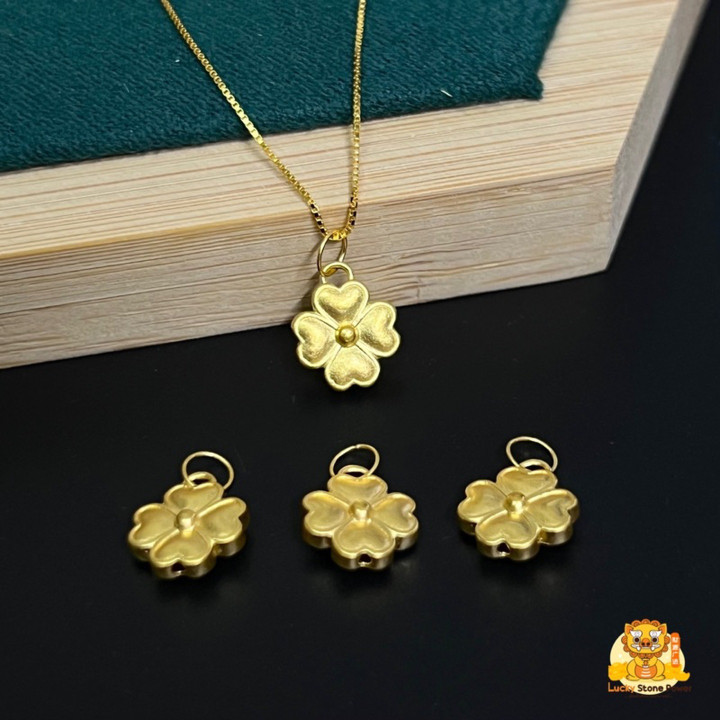 纯金四叶草吊坠 | 0.19-0.2克 | 附鉴定证书