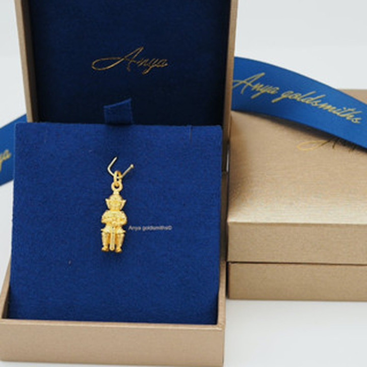 Anya Thao Wessuwan Pendant | 99.9% Pure Gold