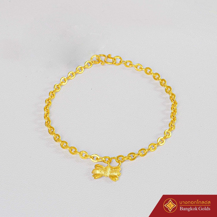 泰国黄金手镯：96.5%纯金，精美设计