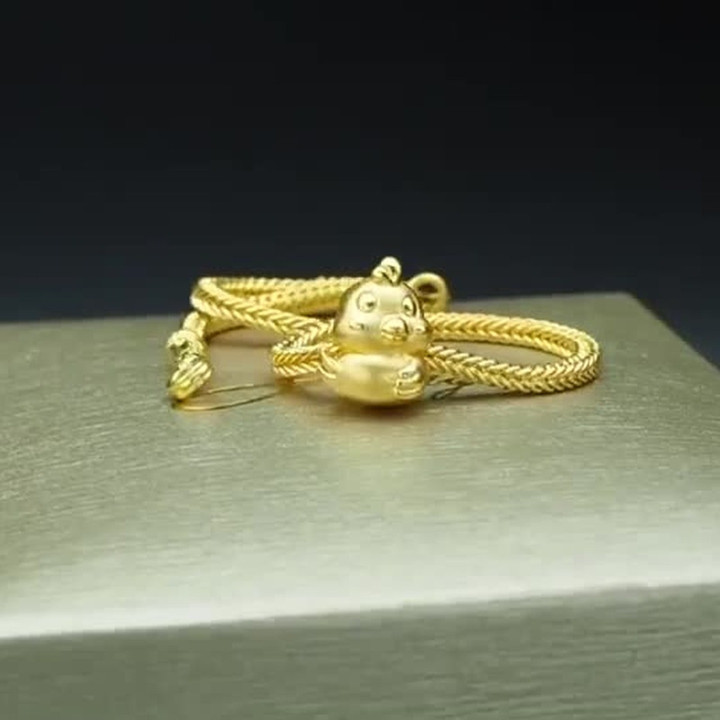 Anya Charm 99.9%纯金公鸡吊坠 | 农历新年礼物