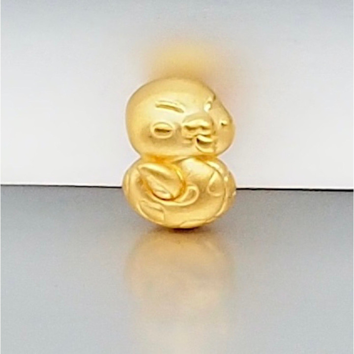 Anya 吊坠：蛇年款，99.99% 纯金