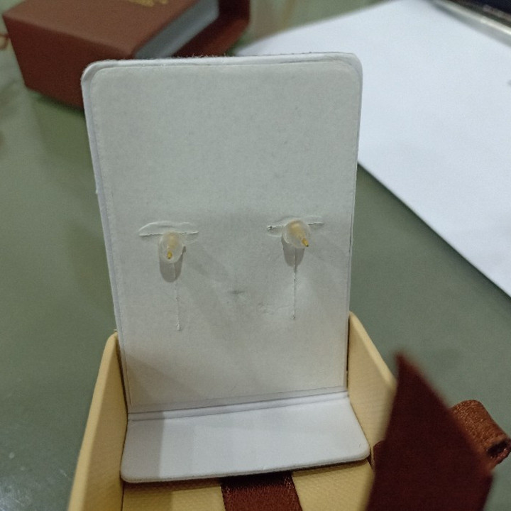 Starlight Shimmer: Authentic 75 Pure Gold Earrings
