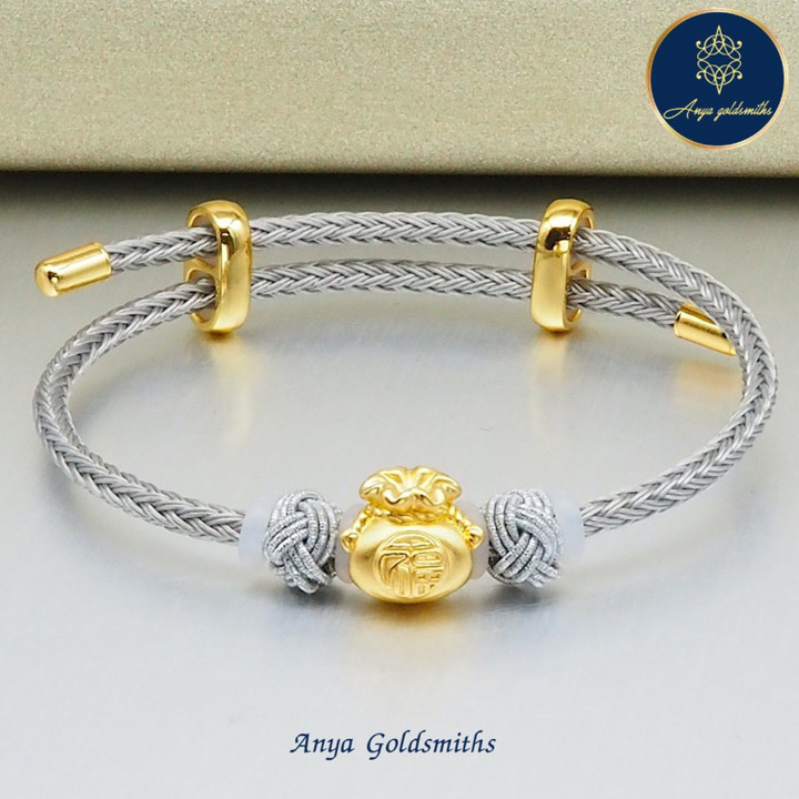 Luxe Anya Charm Gold Pouch (99.9% Pure Gold)