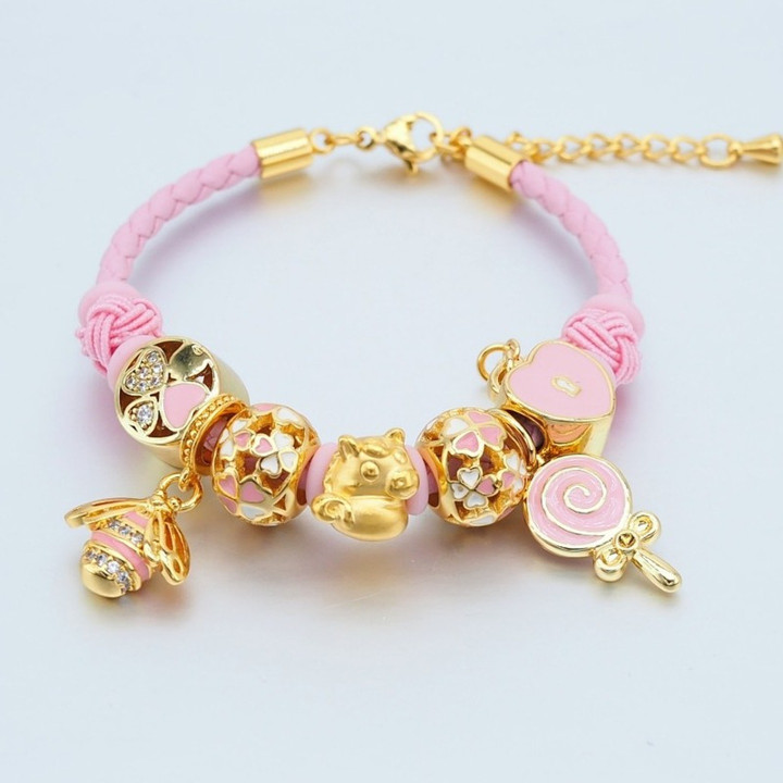 纯金安雅吊坠 | 马年系列