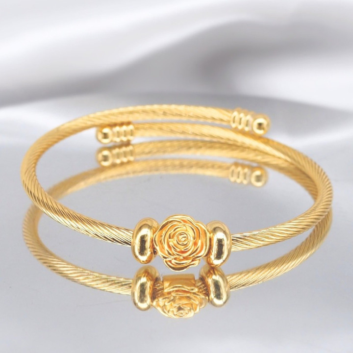 Anya 玫瑰金项链 | 2024 高级珠宝 (0.5-0.55克)