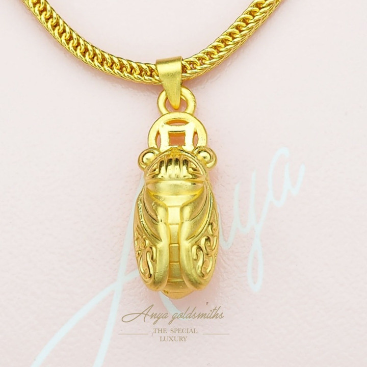 纯金安雅吊坠硬币设计 - 奢华魅力