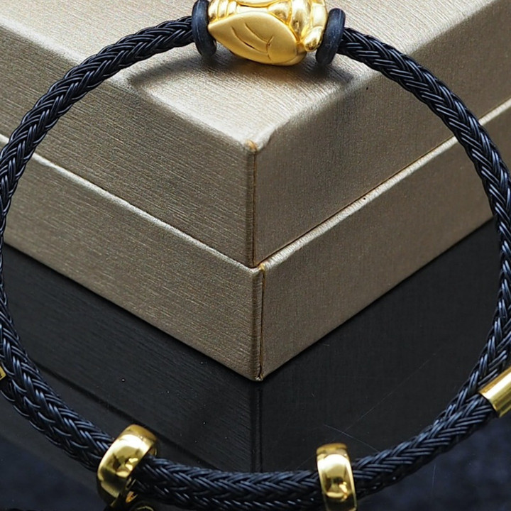 纯金安雅魅力信封 | 奢华与投资