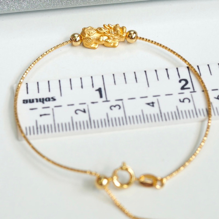 Pure Gold Pi Xiu Amulet - Anya Small Pendant (0.3g)