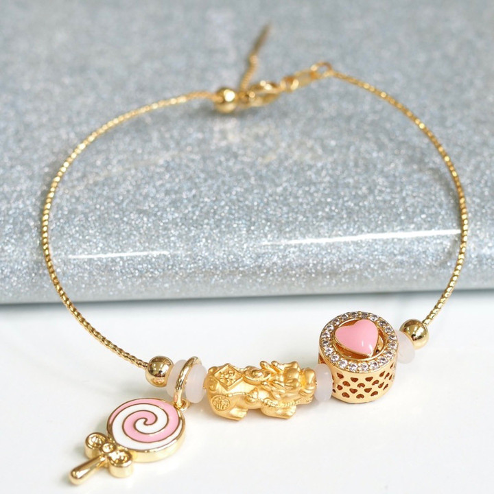 Pure Gold Pi Xiu Amulet - Anya Small Pendant (0.3g)