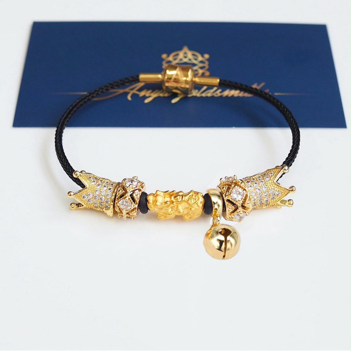 Pure Gold Pi Xiu Amulet - Anya Small Pendant (0.3g)