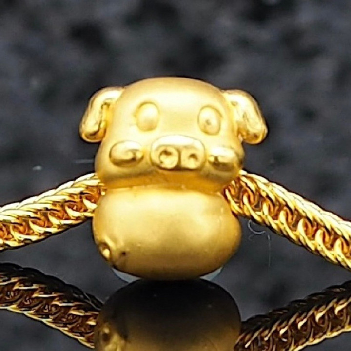 黄金安雅吊坠 | 猪年 | 99.9% 纯金