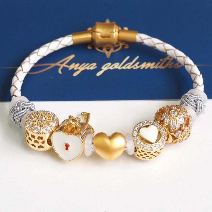 Anya 金心形吊坠（纯 24K 金，0.35 克）