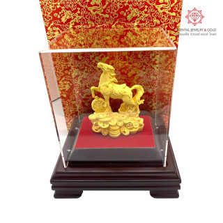 Gold Plated Horse Statue: 99.99 Pure Gold, Collectible and Decorative