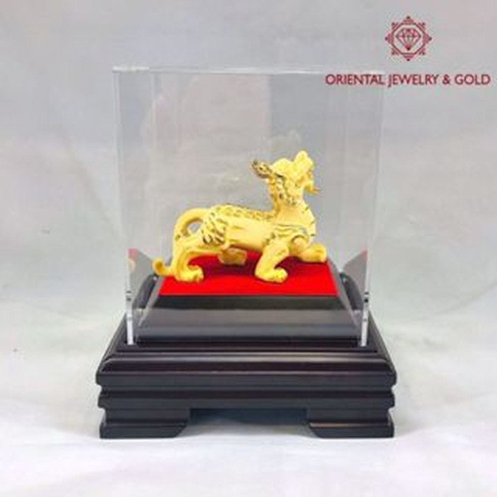 Gold Plated Pi Xiu Amulet - Lucky Charm and Home Decor