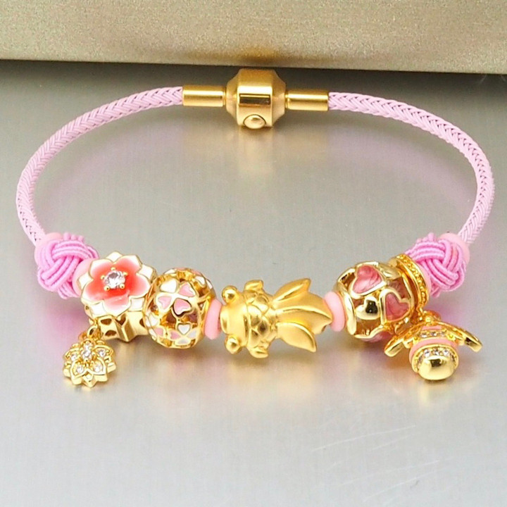 纯金安雅魅力金鱼吊坠 - 奢华金鱼吊坠