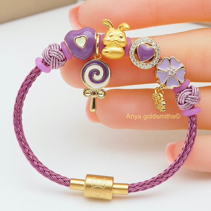 兔年安雅吊坠 - .999金吊坠