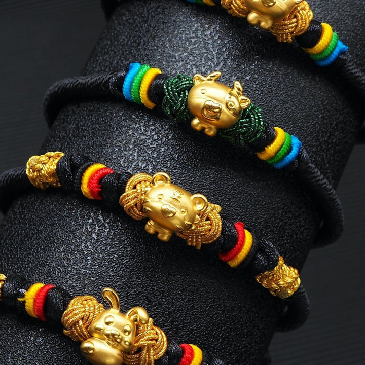 安雅幸运牛护身符 | 99.9%纯金（48个字符）