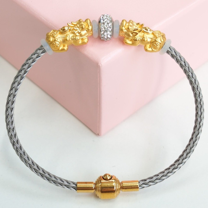 Gold Pi Xiu Bracelet: Lucky Charm, Pure Gold & Stainless Steel