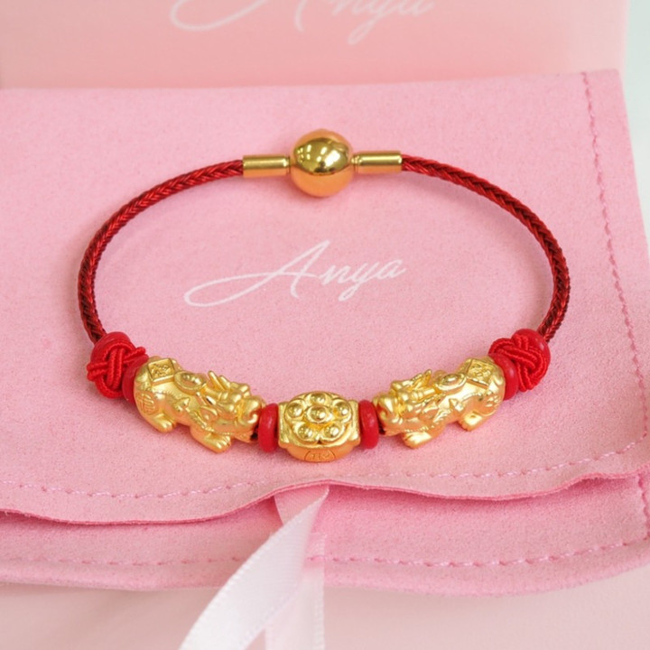 纯金貔貅吊坠 - 吉祥富贵的象征