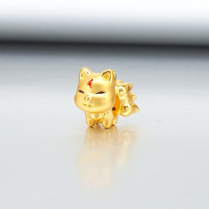 Pure Gold Nine-Tailed Fox Anya Charm | Luxury Jewelry